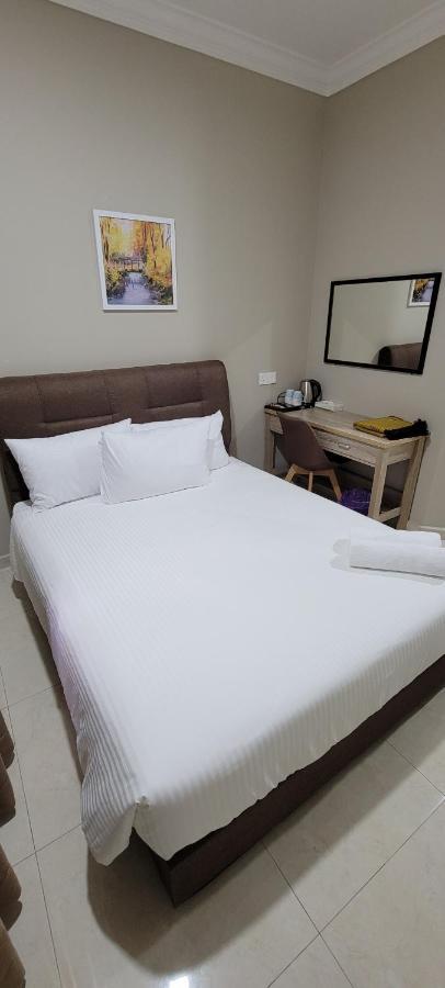 Hotel Shafura 3 Chukai Extérieur photo